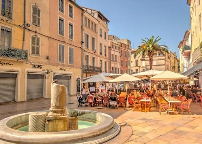 Arènes - T2 Calme Climatisé