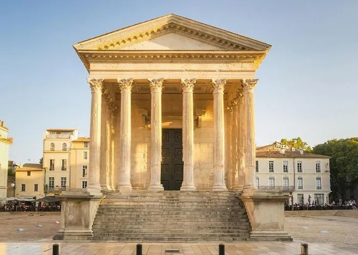 Arènes - T2 Calme Climatisé